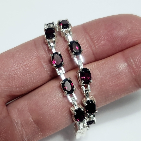7.50 ct Natural Garnet sterling silver Bracelet - Picture 7 of 13